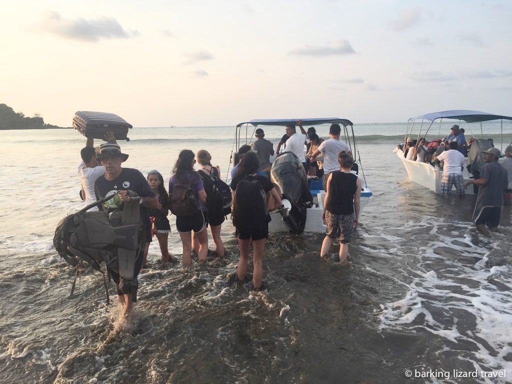 People getting of the boat in Bahia Drake