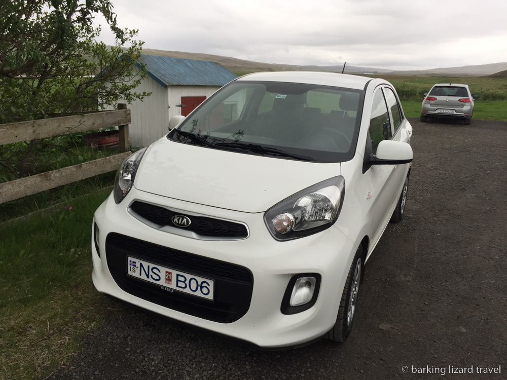 photo of a white Kia Picanto car